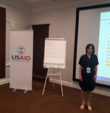 img-14d502a14fe2bd1cc44c68331b7cbd5d-v