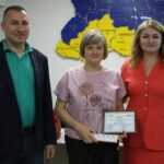 Щиро вітаємо секретаря КНП «Старосинявський ЦПМСД» Гроду Ганну Федорівну з отриманням відзнаки Щиро вітаємо секретаря КНП «Старосинявський ЦПМСД» Гроду Ганну Федорівну з отриманням відзнаки